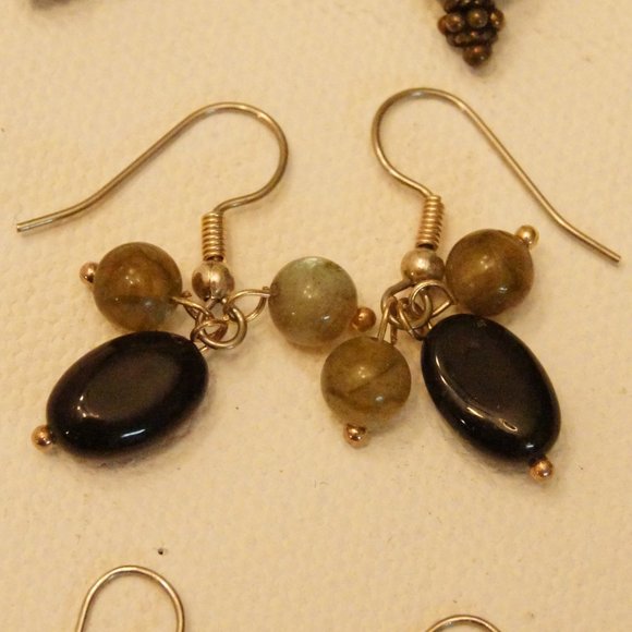 Set of Four (4) Dangling Stones Earrings - Picture 4 of 10